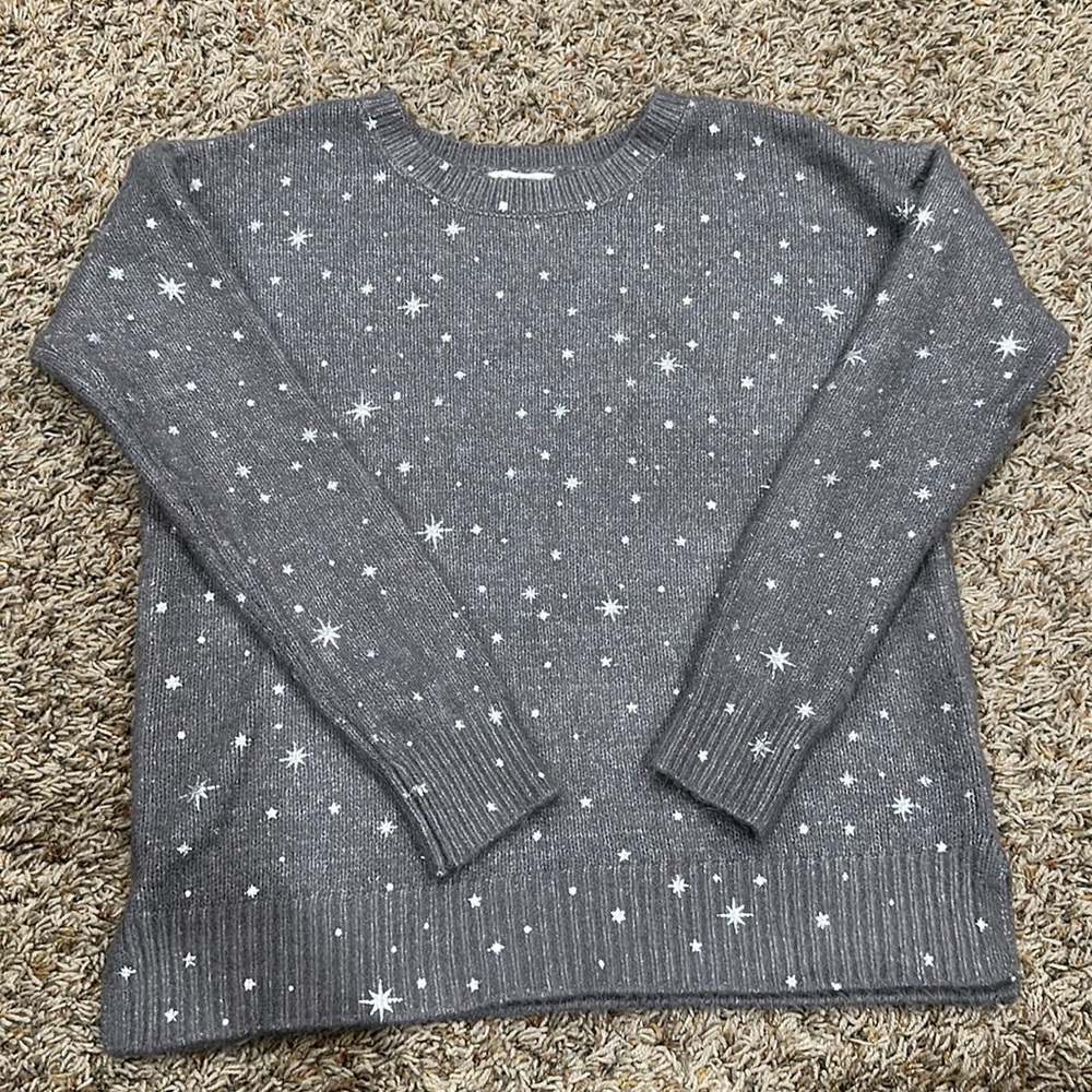 Maurices sweater, XS.  Grey with silver stars. EUC.